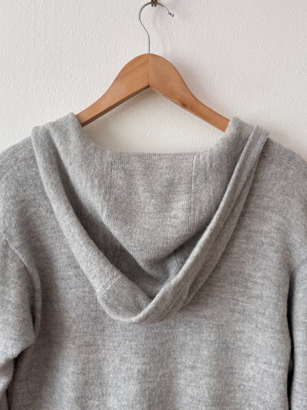 PAKA The Hoodie Alpaca Blend Sweater Unisex - Picture 8 of 12